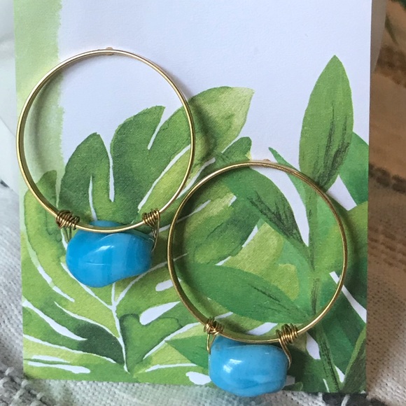 Turquoise and gold hoop earrings - Picture 2 of 3